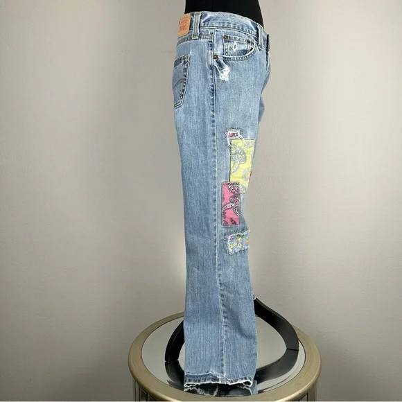 Vintage Levis 513 Floral Patchwork Bootcut Jeans Size 7M Distressed Denim Boho - Picture 6 of 15